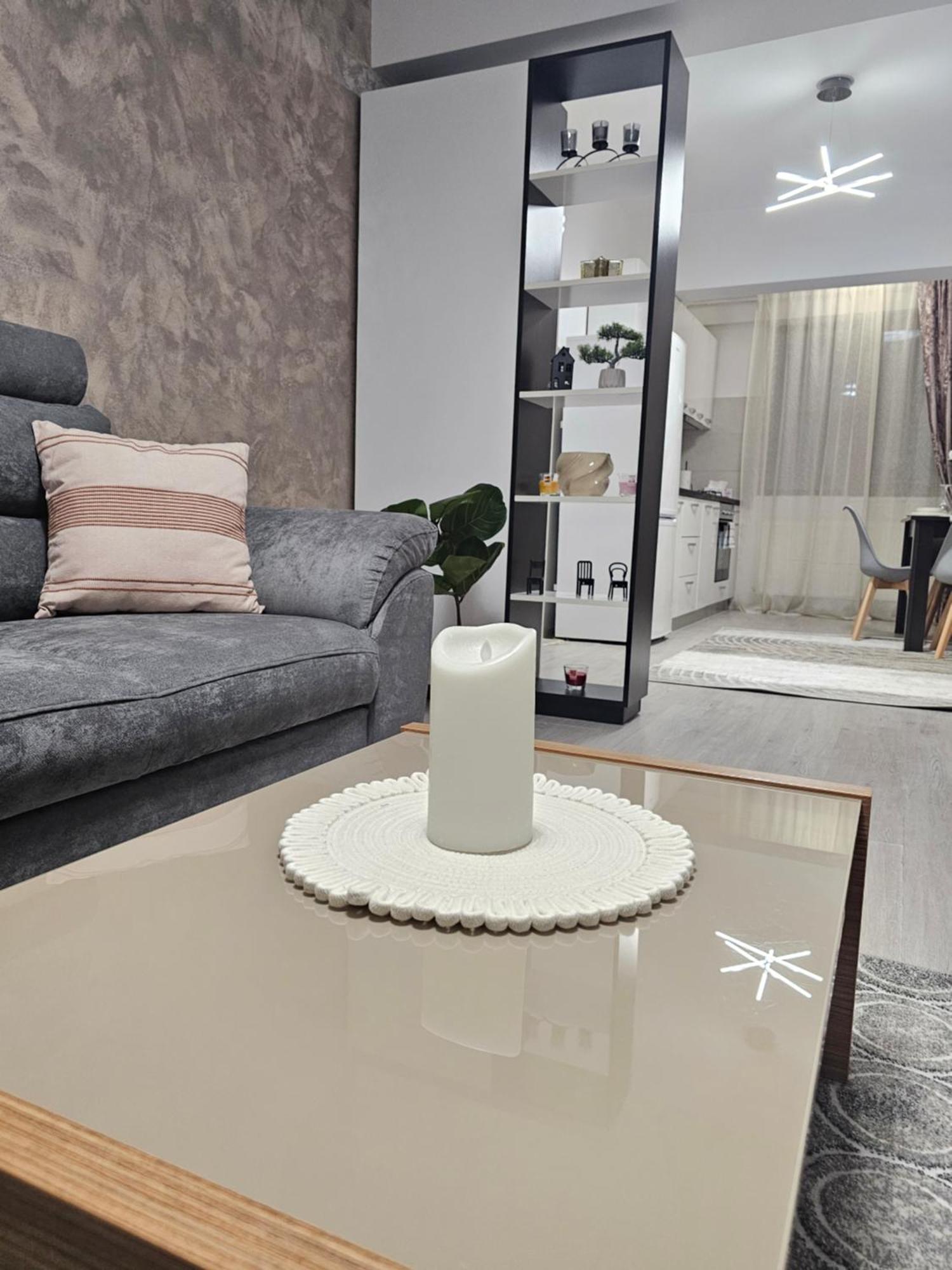 Enjoy My Home Near Palas Mall 2 Iasi Bagian luar foto