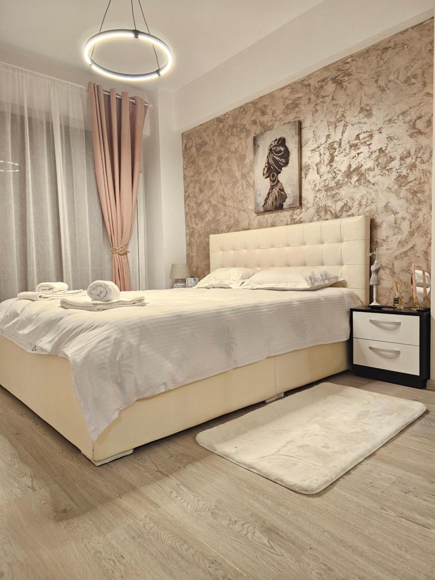 Enjoy My Home Near Palas Mall 2 Iasi Bagian luar foto