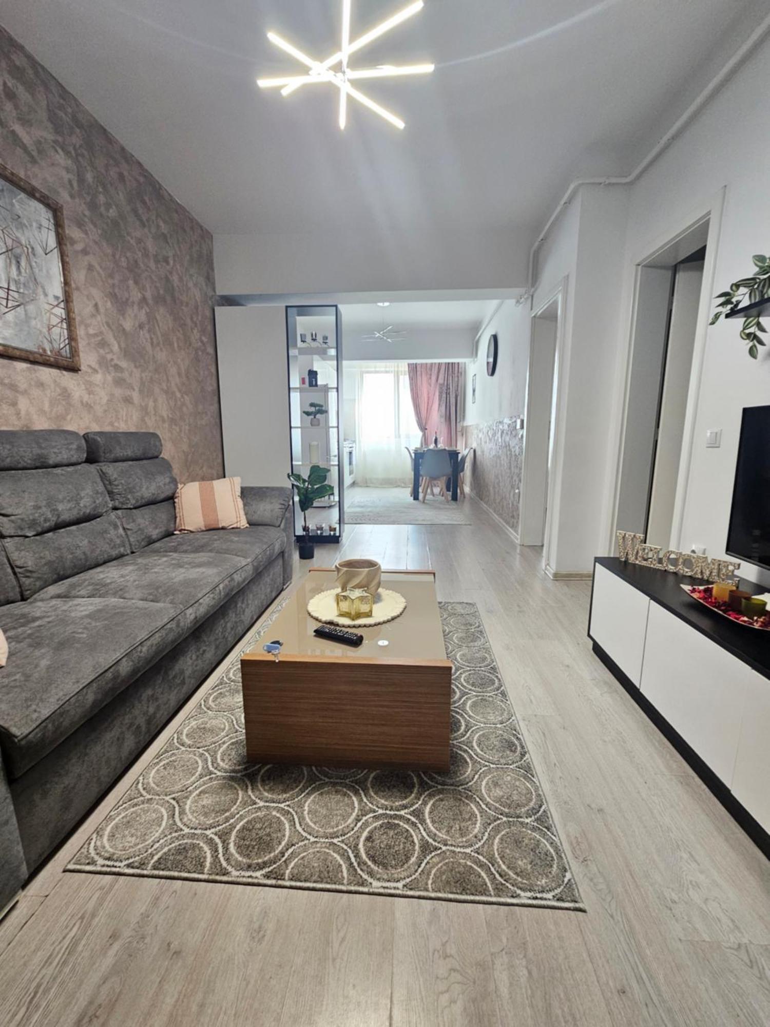 Enjoy My Home Near Palas Mall 2 Iasi Bagian luar foto